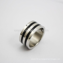 OEM anillos de joyería de dos tonos de ancho de acero inoxidable negro anillo de plata de moda para los hombres
